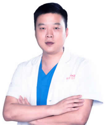 長沙雅美口腔 李偉